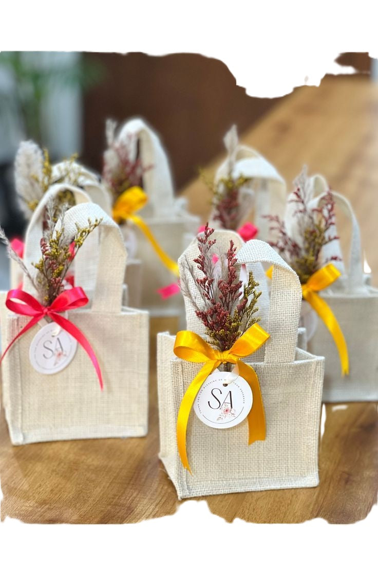 Personalized Jute Wedding Bags at Low Prices – Style on a Budget