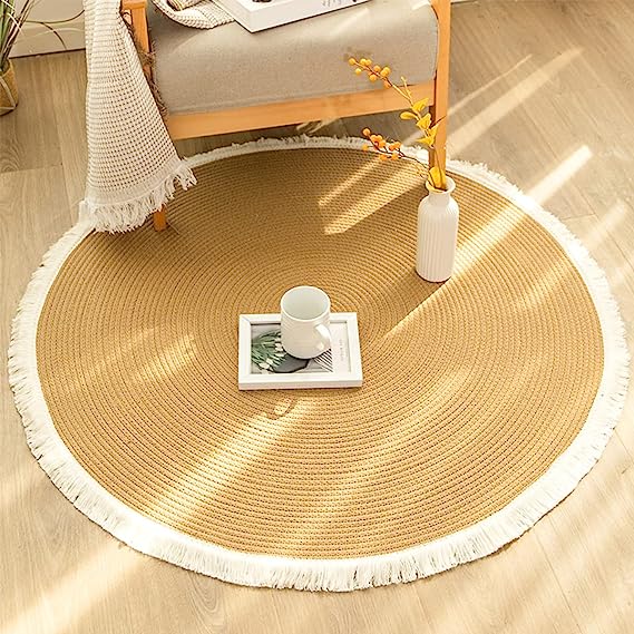 Hand-Woven Round Jute Area Rug 2.6'