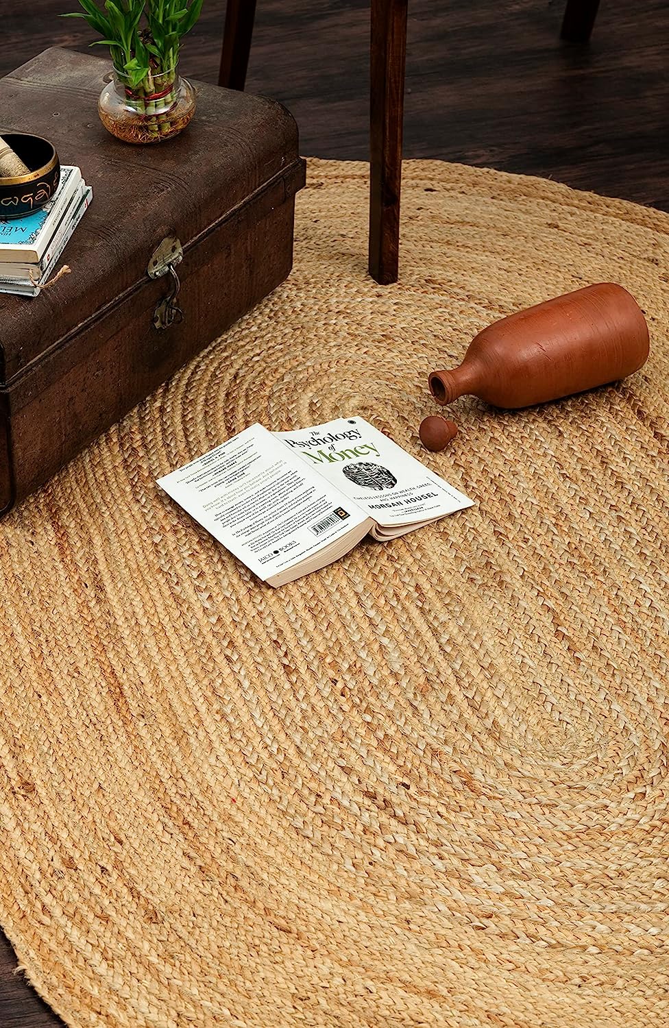 Handmakers Natural Oval Shape Jute Runner Rug for Living Room 2X3 Feet