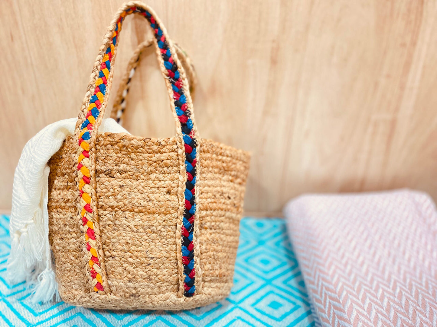 White Jute braided Handbags -  With Flower Design Handmade Jute Bag