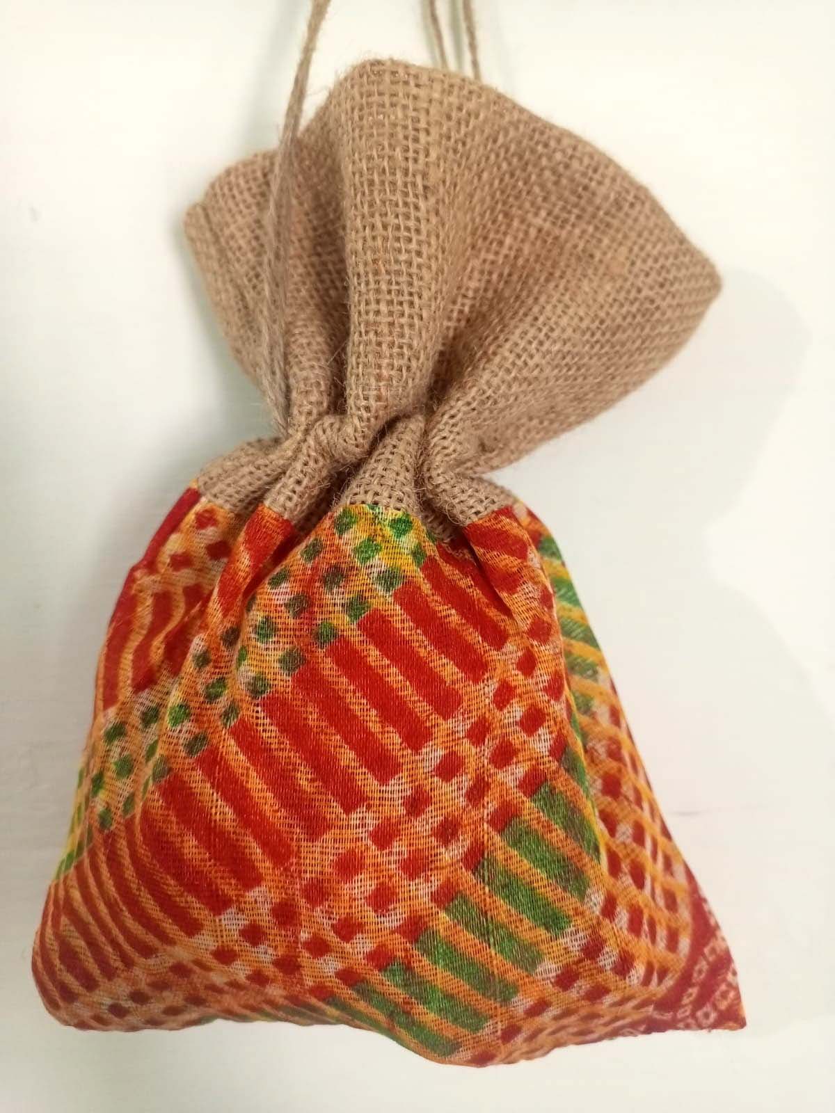 Handmakers! Chundri Cotton and Jute Return Gift Potli Pouch (Set