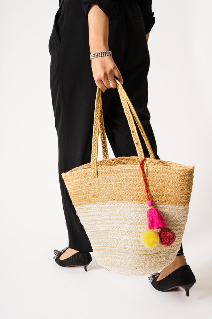 Handmakers  Pure jute rug Handbags for women with Curve shape